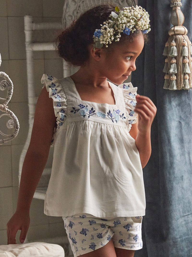 tmp/68893507776/products/85056b64-4500-42eb-aa85-925f8050ef8a/24E2PFL1CHE_001_169287e5d-2b1f-4cfe-a40e-658c669ab1c8.jpg