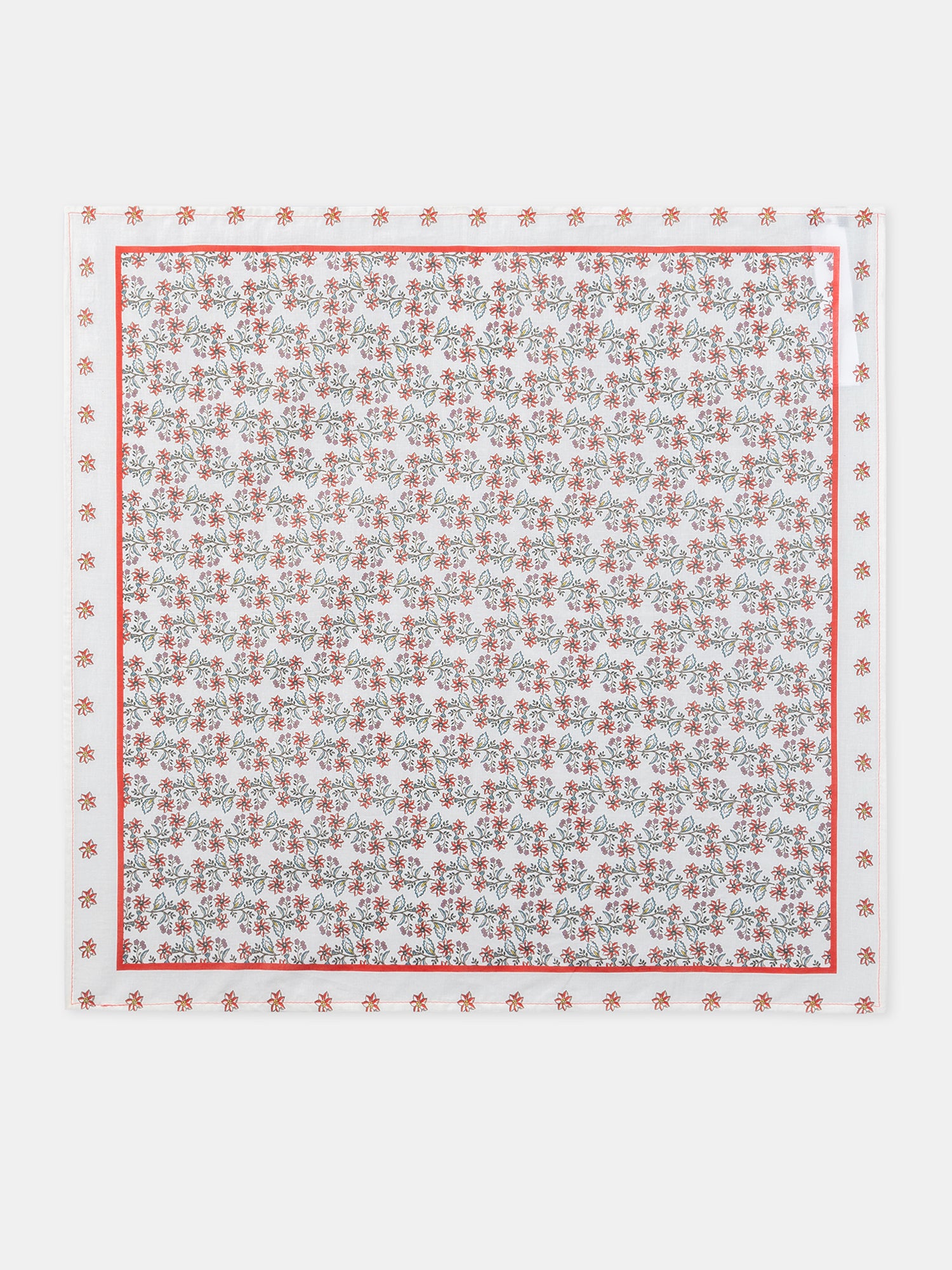 tmp/68893507776/products/49e71fd6-0cfa-462e-a40c-0bfdf5119e0c/24E4PFC1ECH_114_11b0a6b30a-6678-4ac6-8d37-39c2de368565.jpg