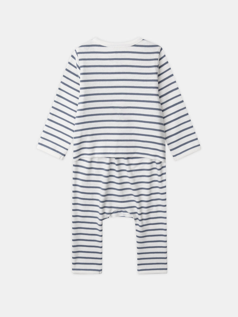 tmp/68893507776/files/8f80e601-7ea9-4dca-8e5f-d76e0ca7a533/26H5BGU1CBL_009_133469ea18-32b2-4fa9-894d-f2a88dbc11bc.jpg