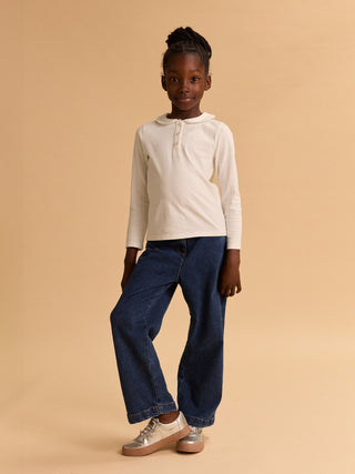 tmp/68893507776/files/86592a38-72ad-40cf-9ed9-2091d0c9742f/26H2PFE1TML_009_578a8a447-0182-4dc4-a5f3-55ffe23b2511.jpg