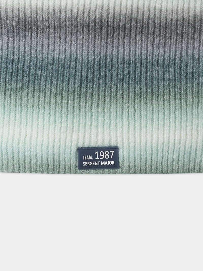 Grüner-tie-and-dye-Snood-für-Jungen