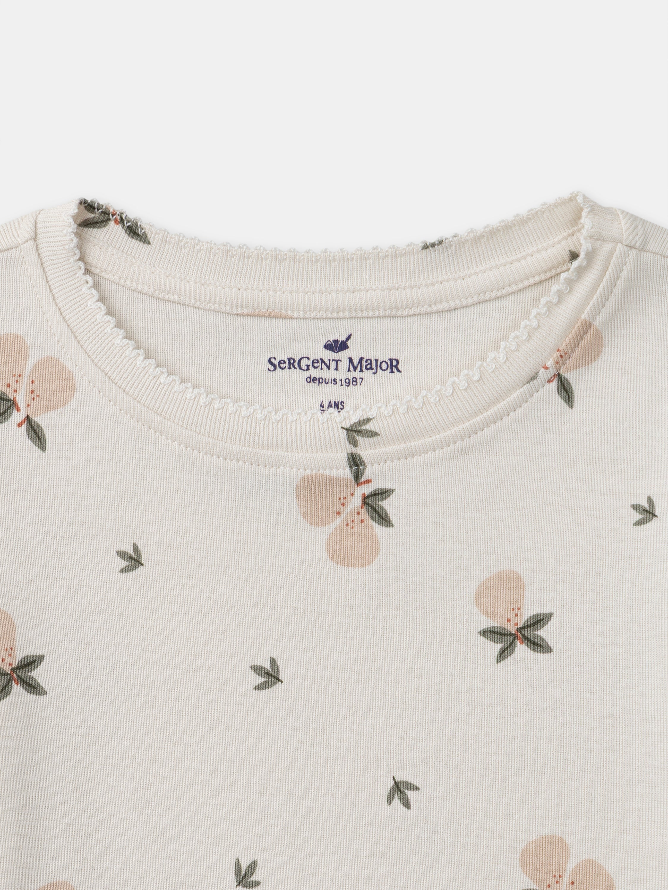 tmp/68893507776/products/de58a899-6c81-41d1-a0c2-1f7c82ccd6d4/26H5PFD1HLI_817_17920a5e15-425b-46ec-b444-ad1a027570e5.jpg