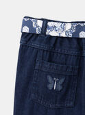 Blaue Karottenjeans mit Gürtel mit Blumenmuster LEJINETTE / 24H2PFJ1JEAK005
