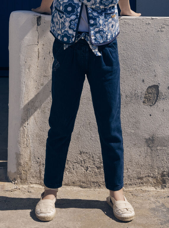 Blaue Karottenjeans mit Gürtel mit Blumenmuster LEJINETTE / 24H2PFJ1JEAK005