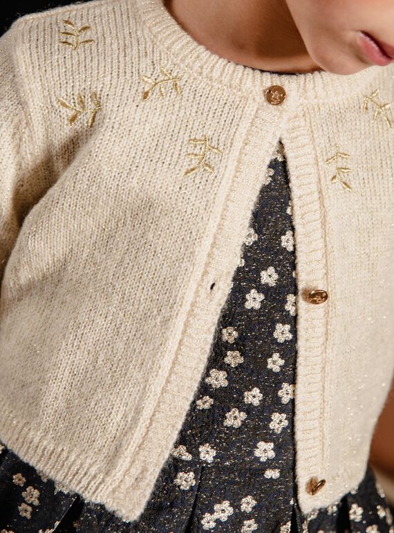 Kurze Strickjacke mit Blättermuster DAEMETTE / 22H2PF61CAR005